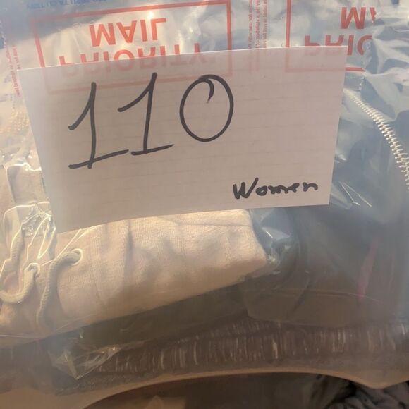 BCBGMAXAZRIA HOODIE SWEATER WOMENS Brown new sz small - Picture 11 of 11